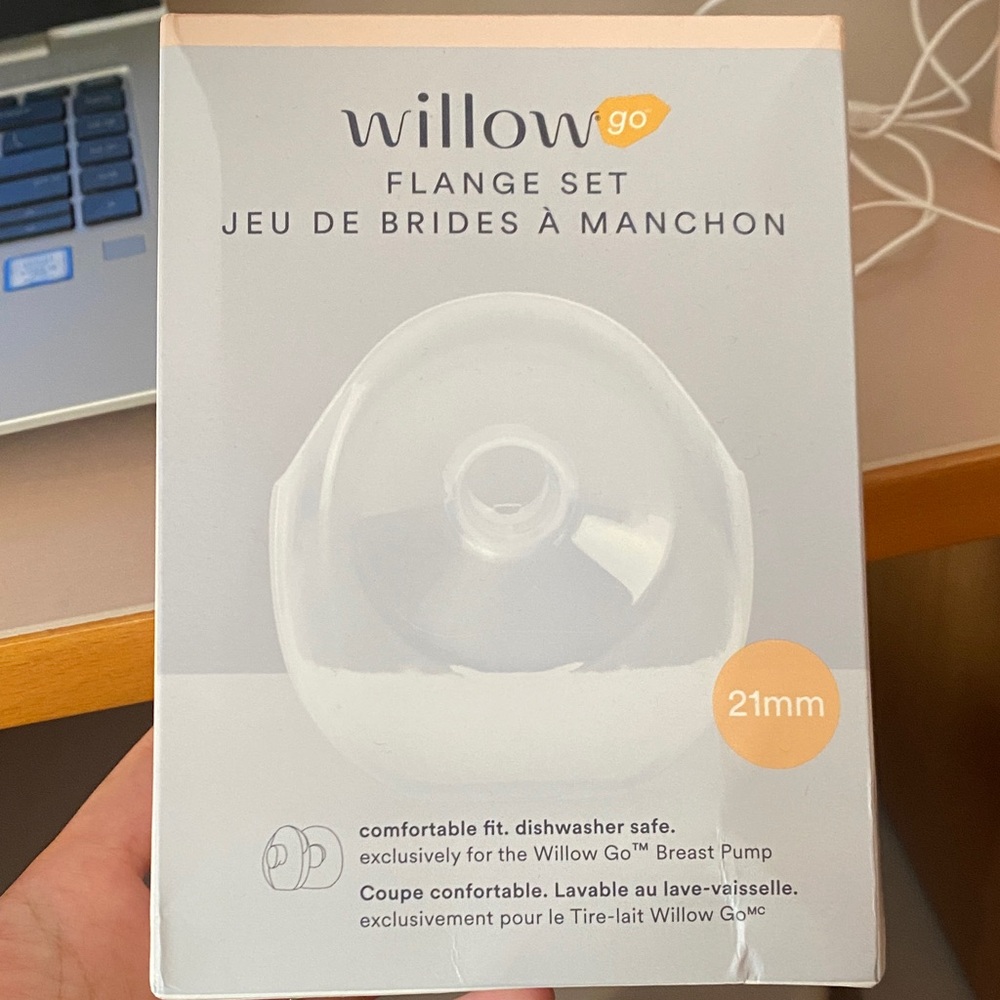 Willow Flange Set in White and Orange